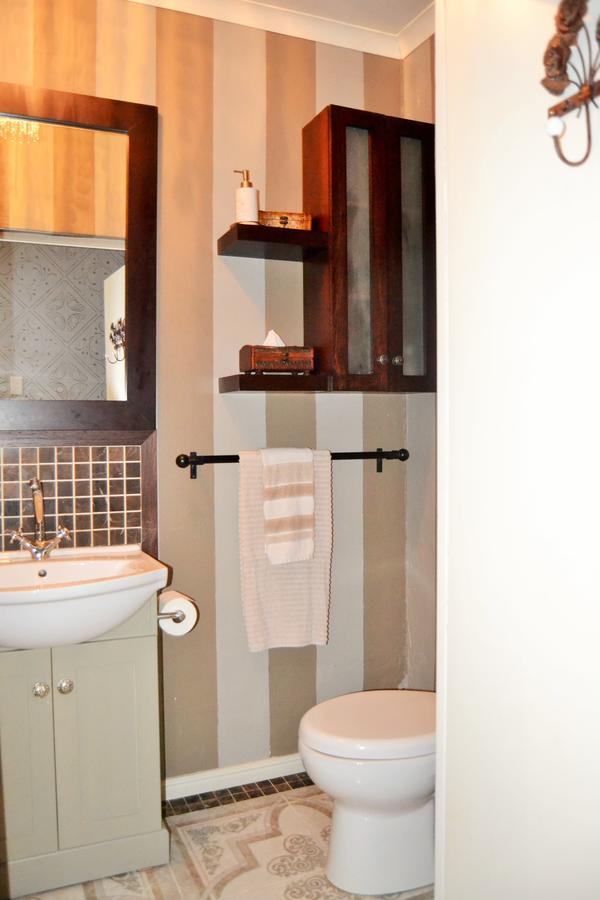 Versailles Self-Catering 惠灵顿 外观 照片